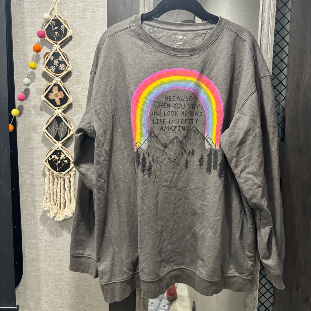 Natural Life Graphic Crewneck